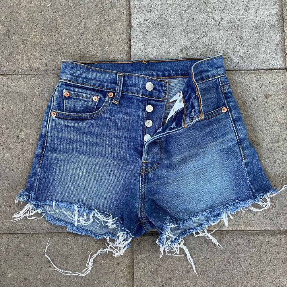 Levi's cutoff shorts